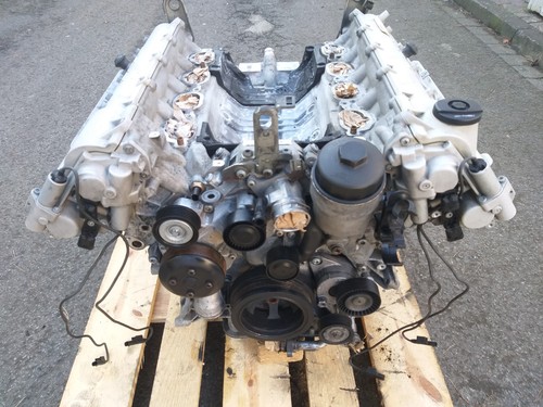 Mercedes w212 e63 - w212, v8