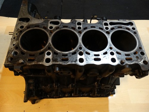 Motorblock mercedes om651 - motorblock,